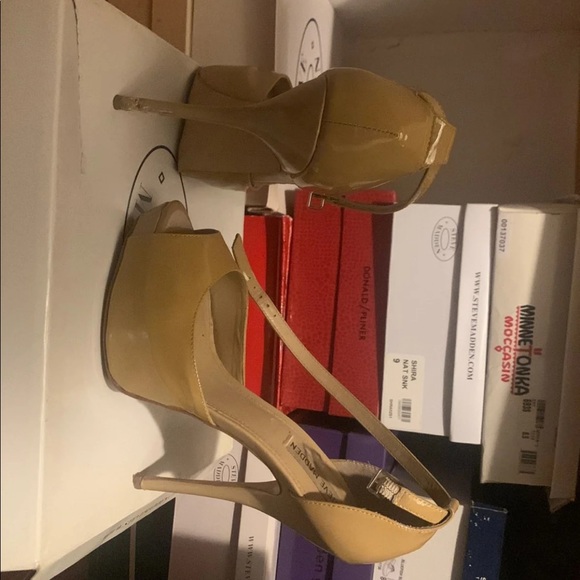 Heels - Picture 6 of 8